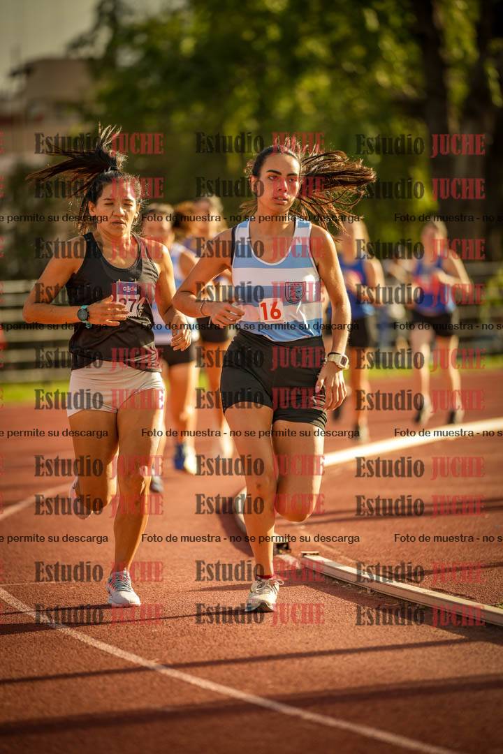 Fotos de los 1500 m llanos de mujeres