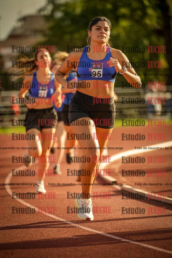 Fotos de los 1500 m llanos de mujeres