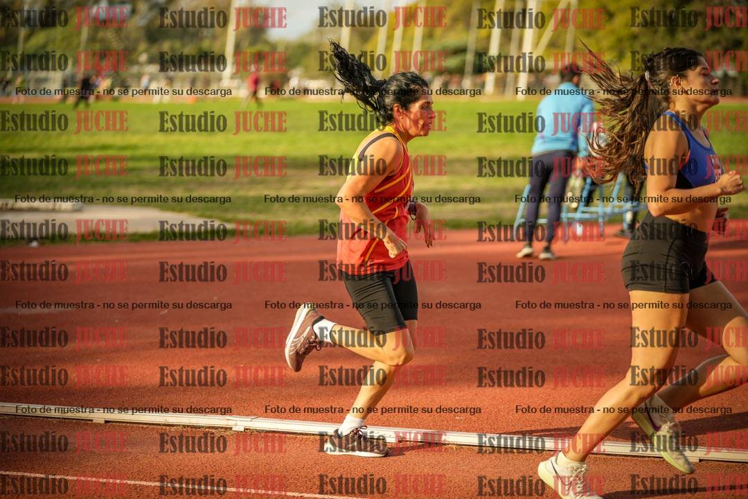 Fotos de los 1500 m llanos de mujeres