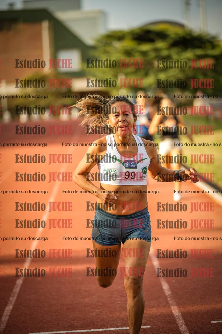 Fotos de los 1500 m llanos de mujeres