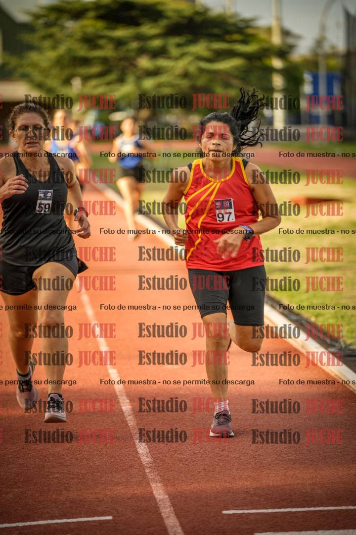 Fotos de los 1500 m llanos de mujeres
