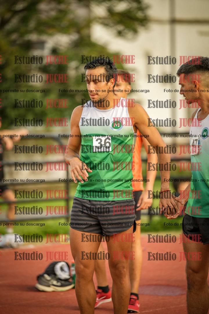 Fotos de los 1500 m llanos de varones