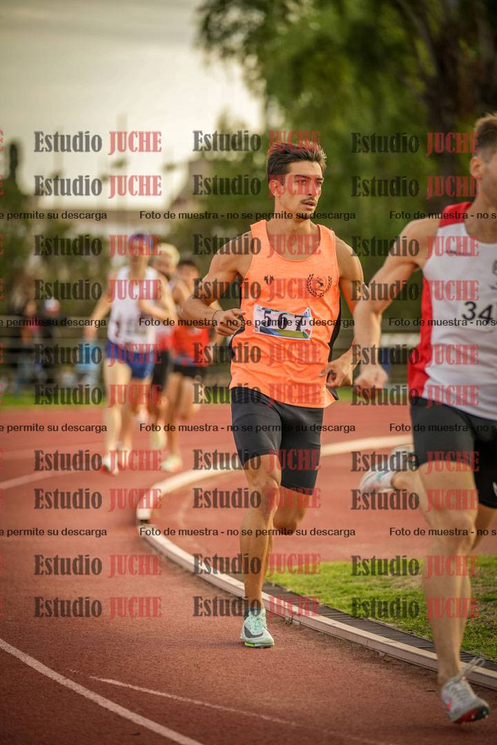 Fotos de los 1500 m llanos de varones