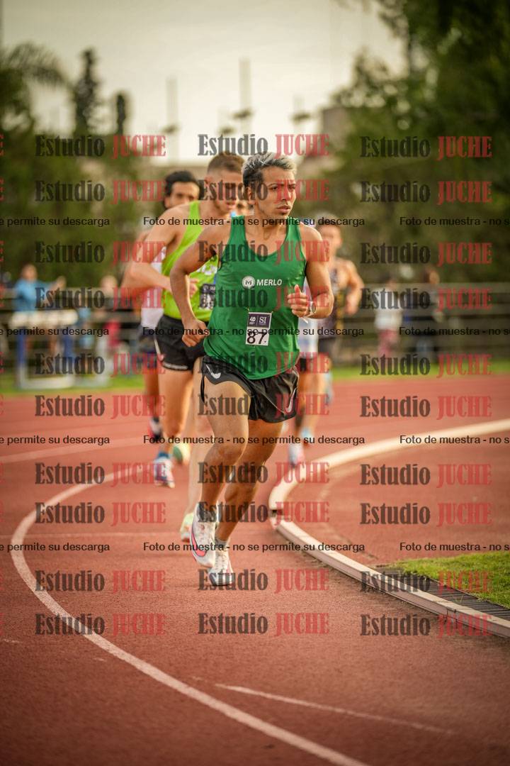Fotos de los 1500 m llanos de varones