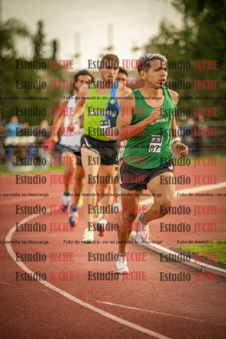 Fotos de los 1500 m llanos de varones
