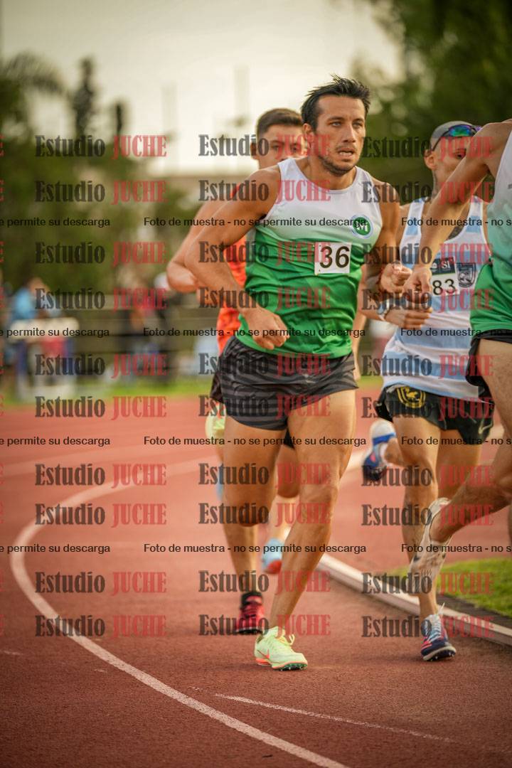 Fotos de los 1500 m llanos de varones