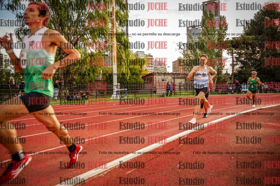 Fotos de los 1500 m llanos de varones