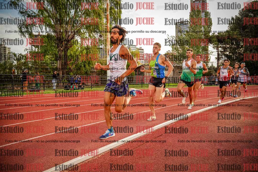 Fotos de los 1500 m llanos de varones