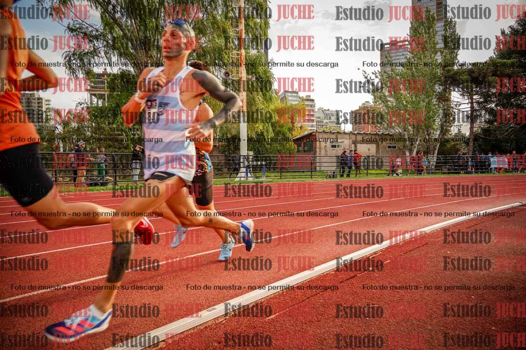 Fotos de los 1500 m llanos de varones