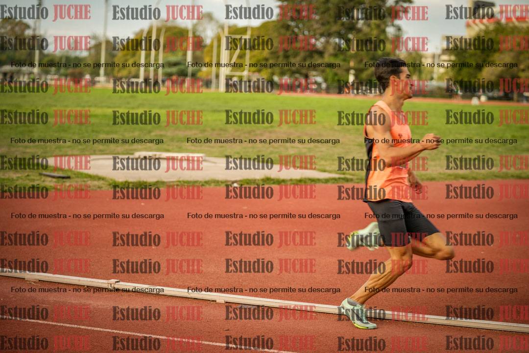 Fotos de los 1500 m llanos de varones