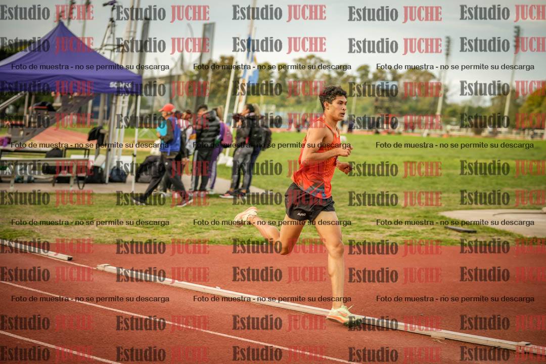 Fotos de los 1500 m llanos de varones