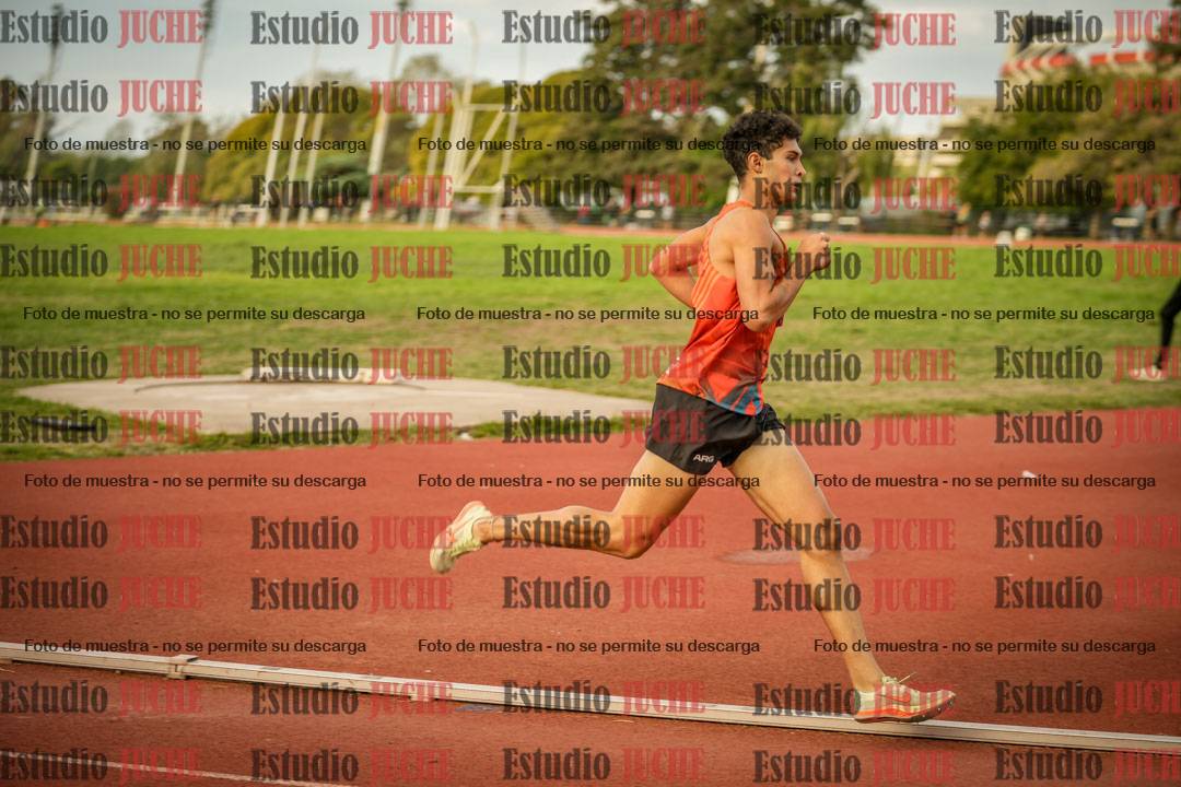 Fotos de los 1500 m llanos de varones