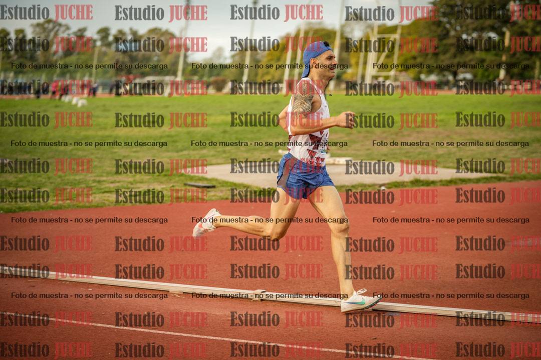 Fotos de los 1500 m llanos de varones