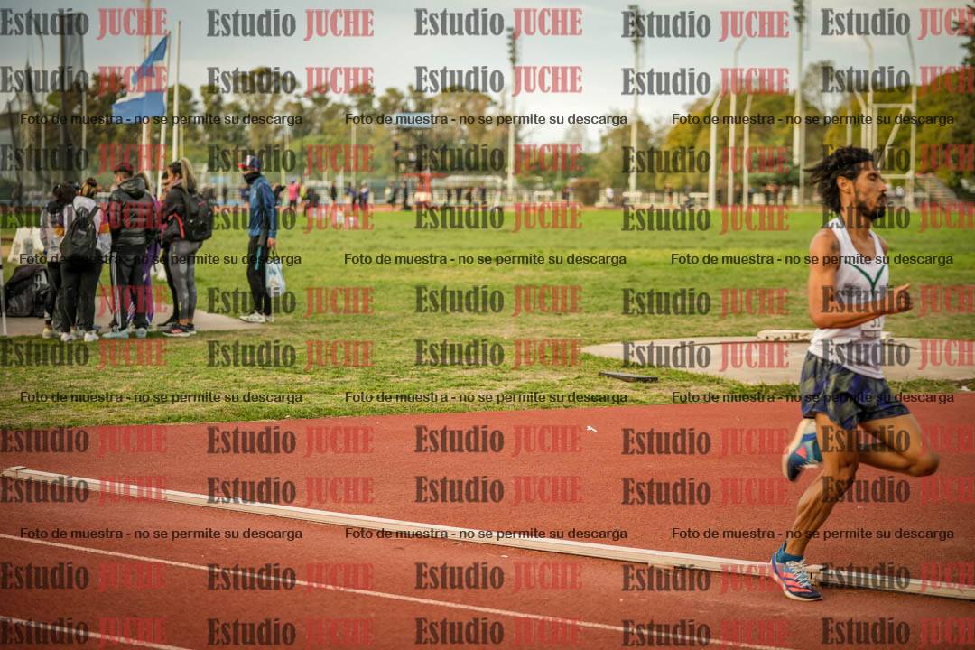 Fotos de los 1500 m llanos de varones