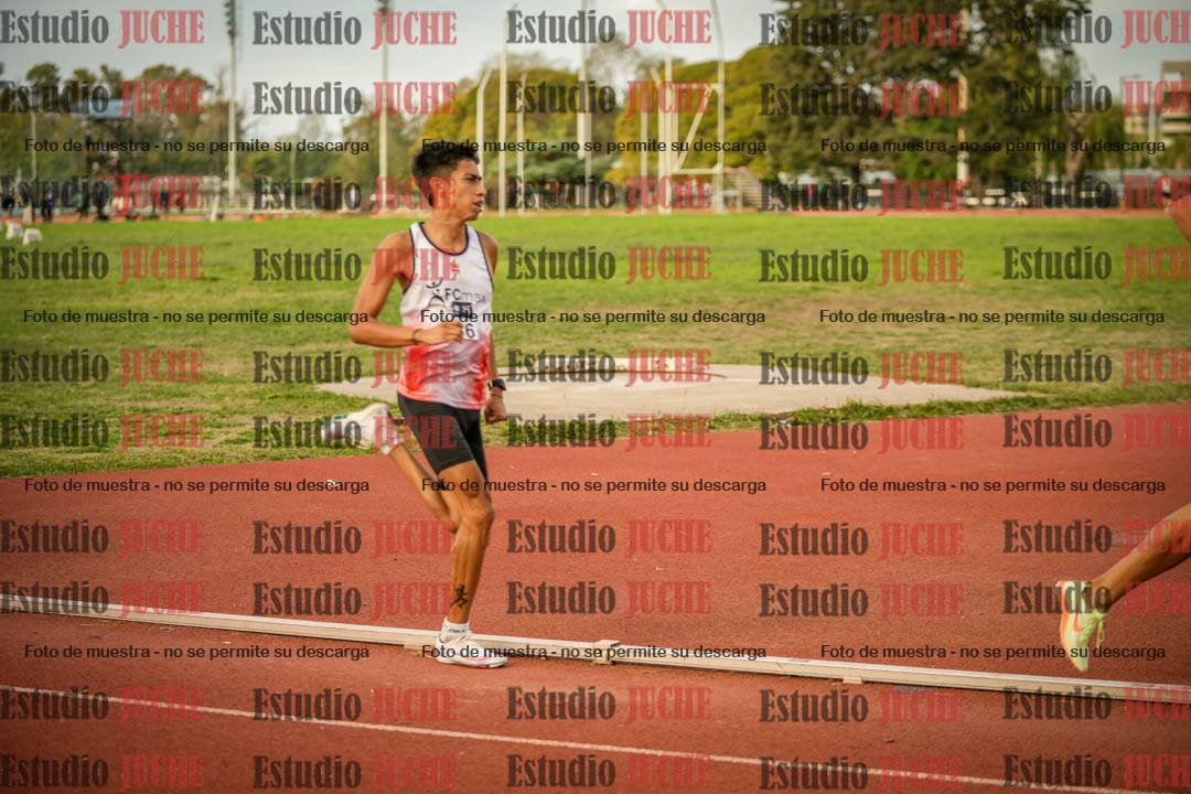 Fotos de los 1500 m llanos de varones