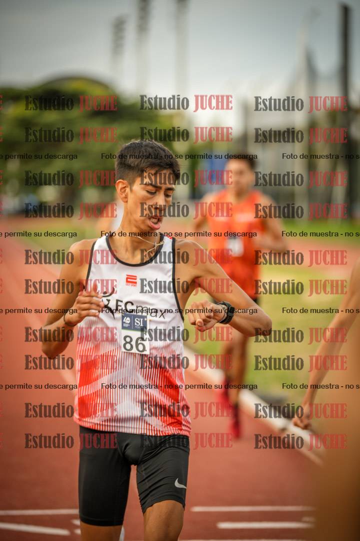 Fotos de los 1500 m llanos de varones