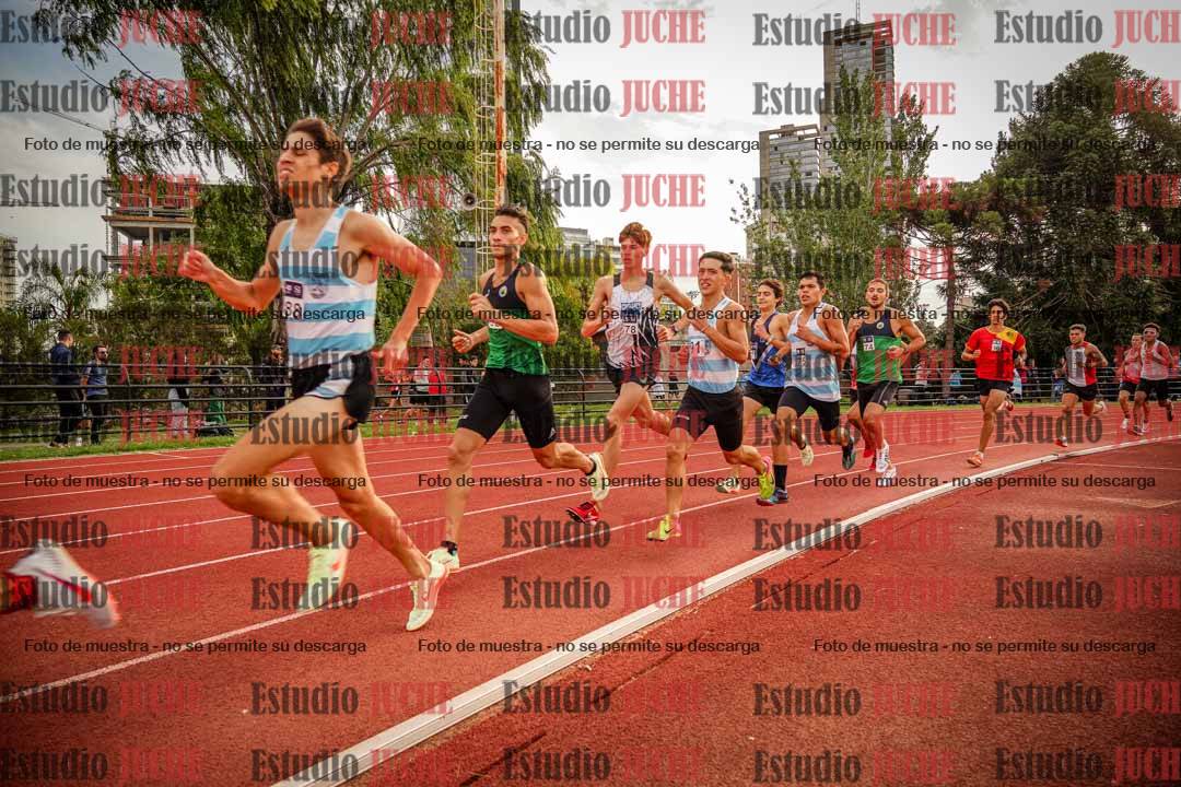 Fotos de los 1500 m llanos de varones