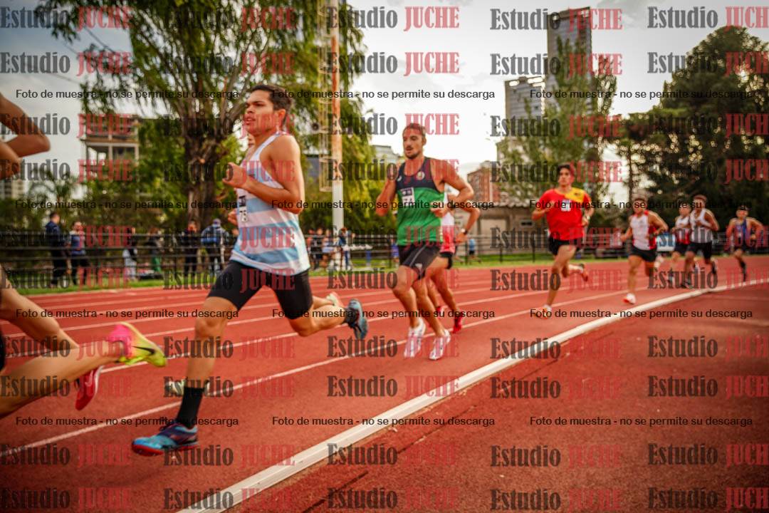 Fotos de los 1500 m llanos de varones