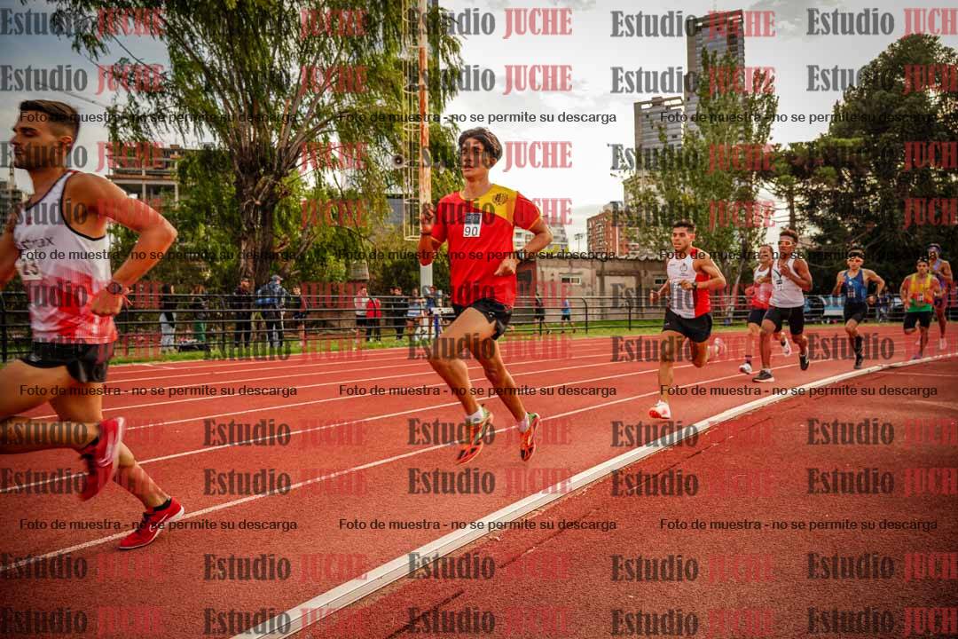 Fotos de los 1500 m llanos de varones