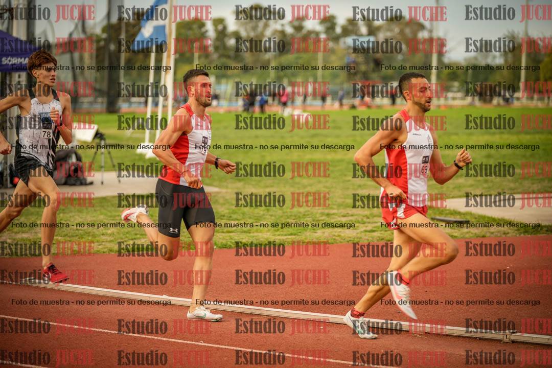 Fotos de los 1500 m llanos de varones