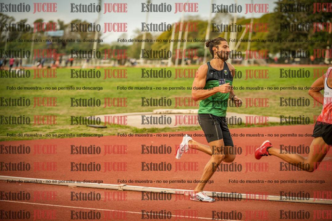 Fotos de los 1500 m llanos de varones