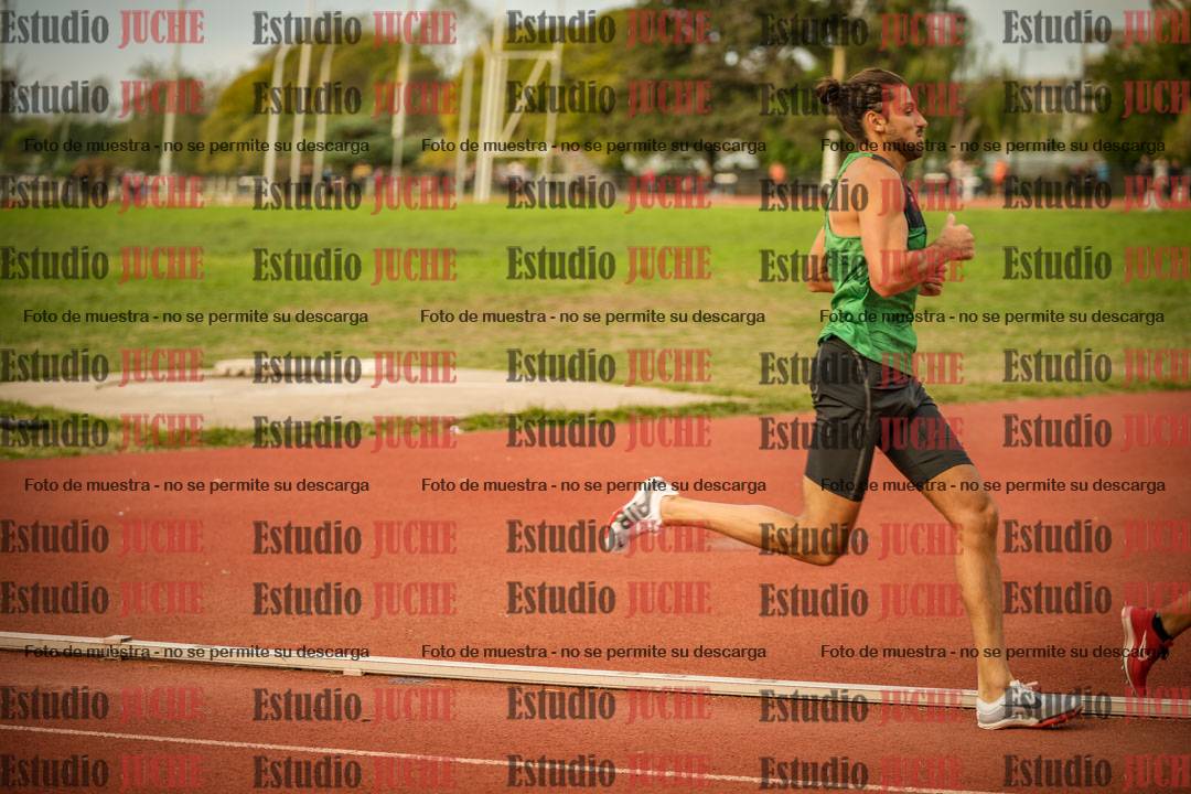 Fotos de los 1500 m llanos de varones