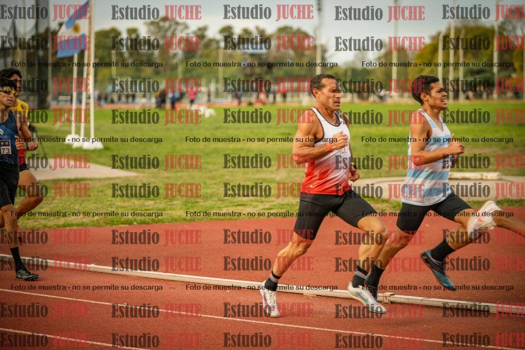 Fotos de los 1500 m llanos de varones