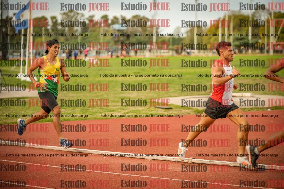Fotos de los 1500 m llanos de varones