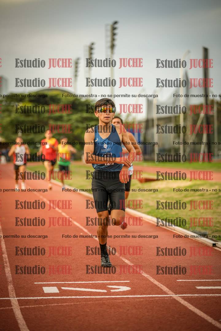 Fotos de los 1500 m llanos de varones