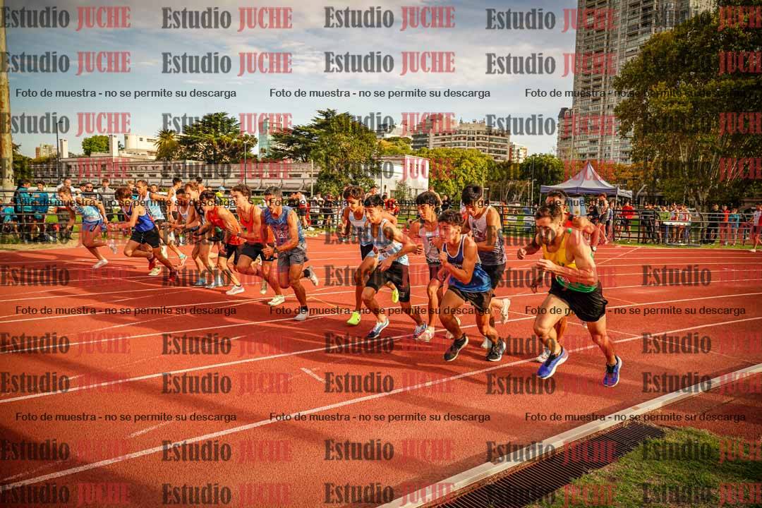 Fotos de los 1500 m llanos de varones