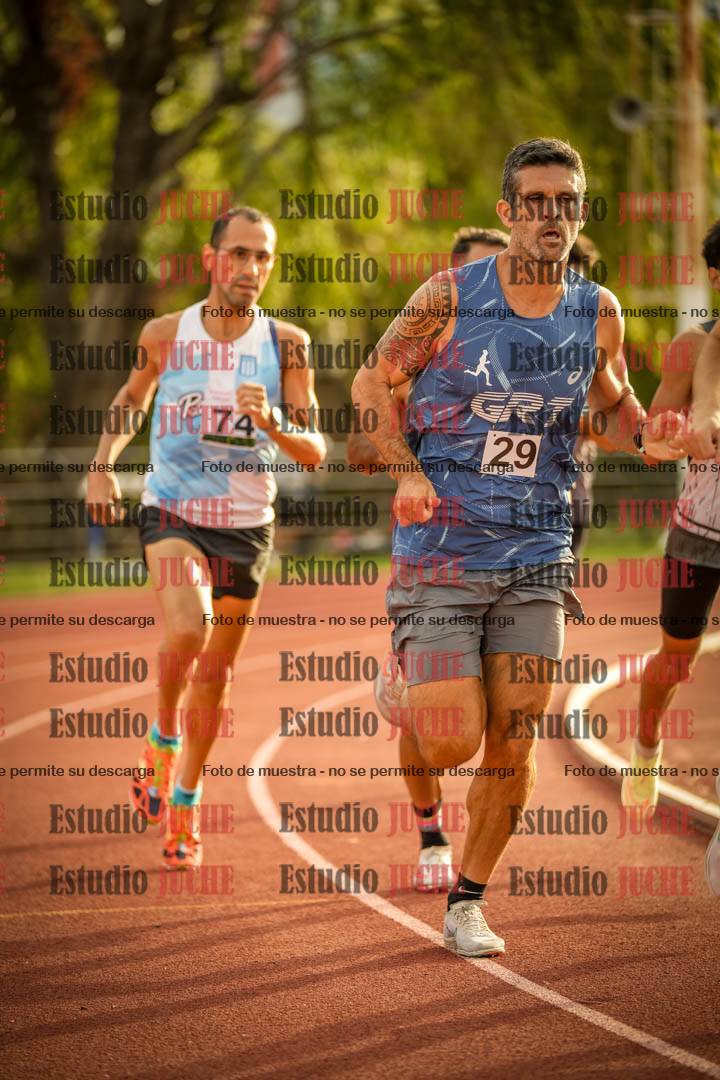 Fotos de los 1500 m llanos de varones