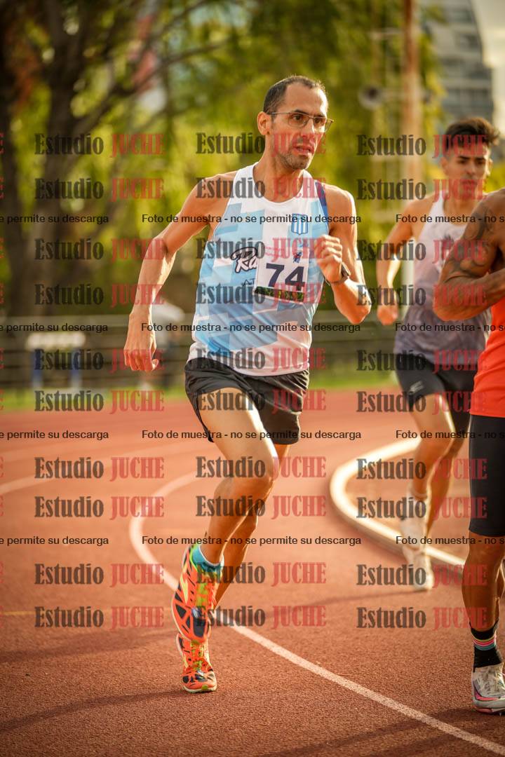 Fotos de los 1500 m llanos de varones