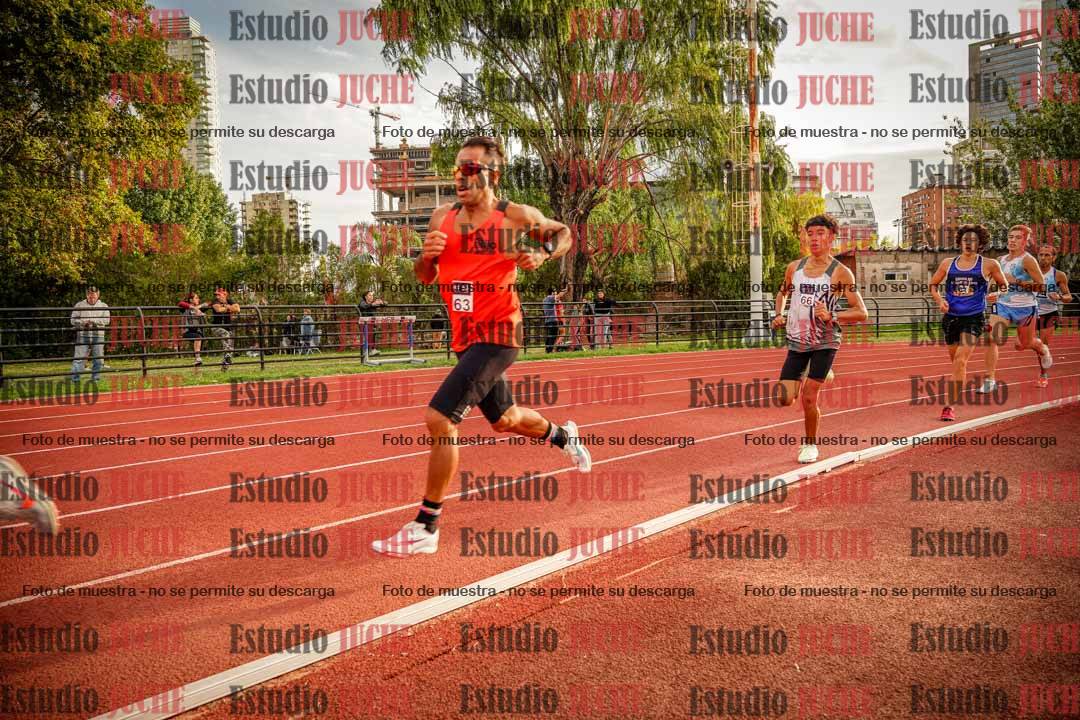 Fotos de los 1500 m llanos de varones