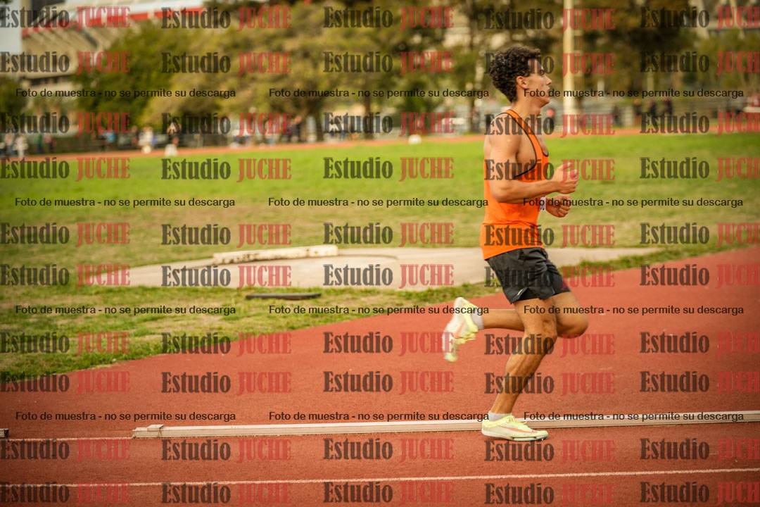 Fotos de los 1500 m llanos de varones