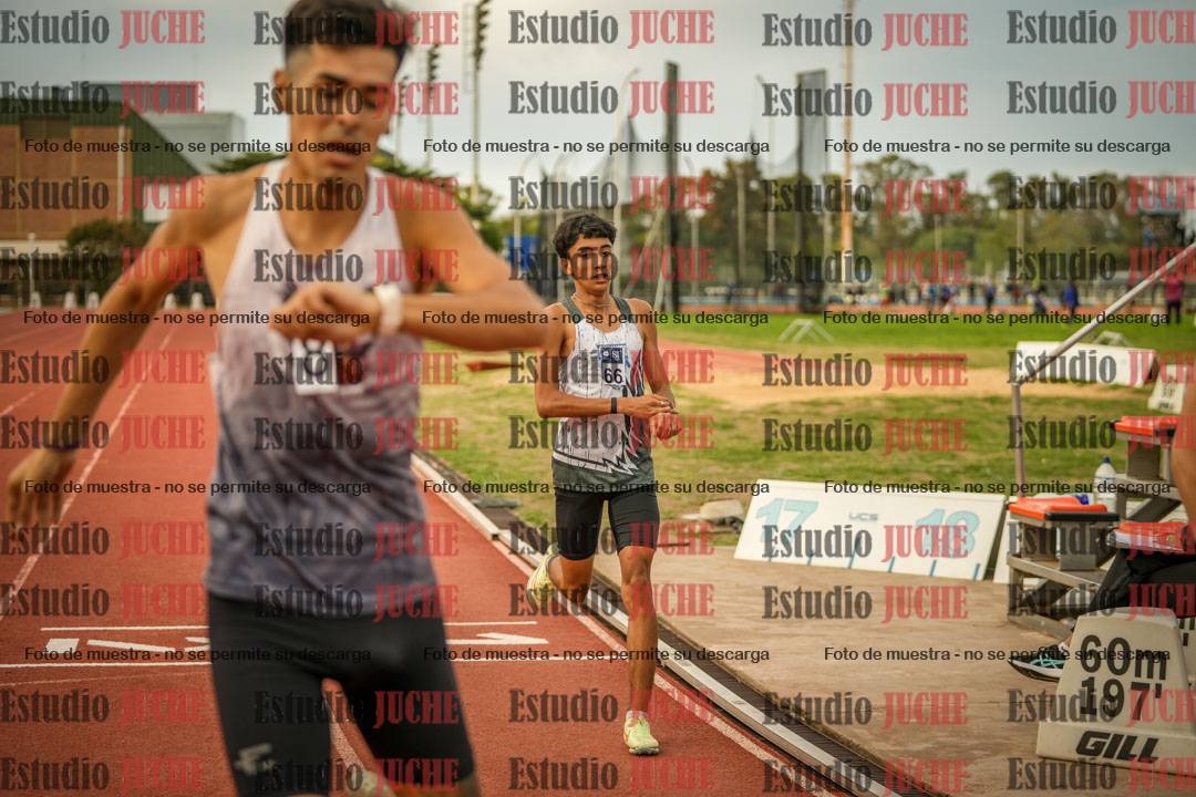 Fotos de los 1500 m llanos de varones
