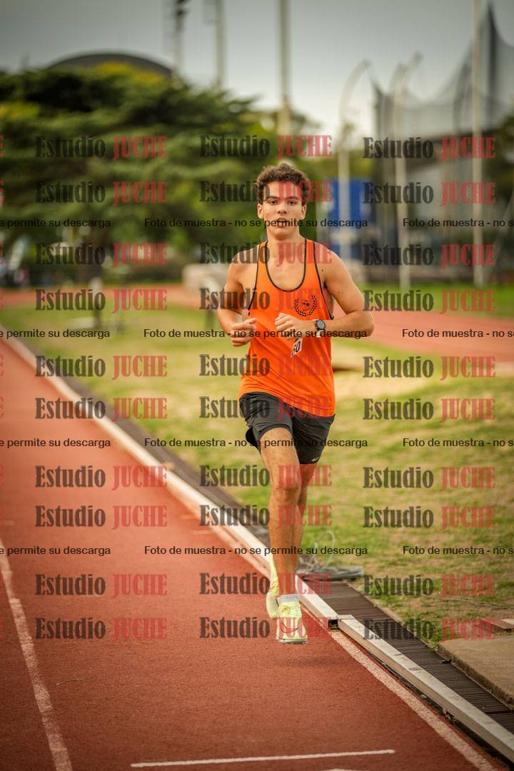 Fotos de los 1500 m llanos de varones