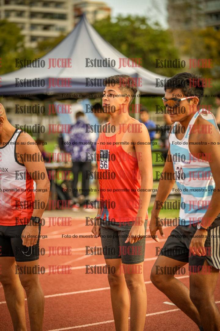 Fotos de los 1500 m llanos de varones