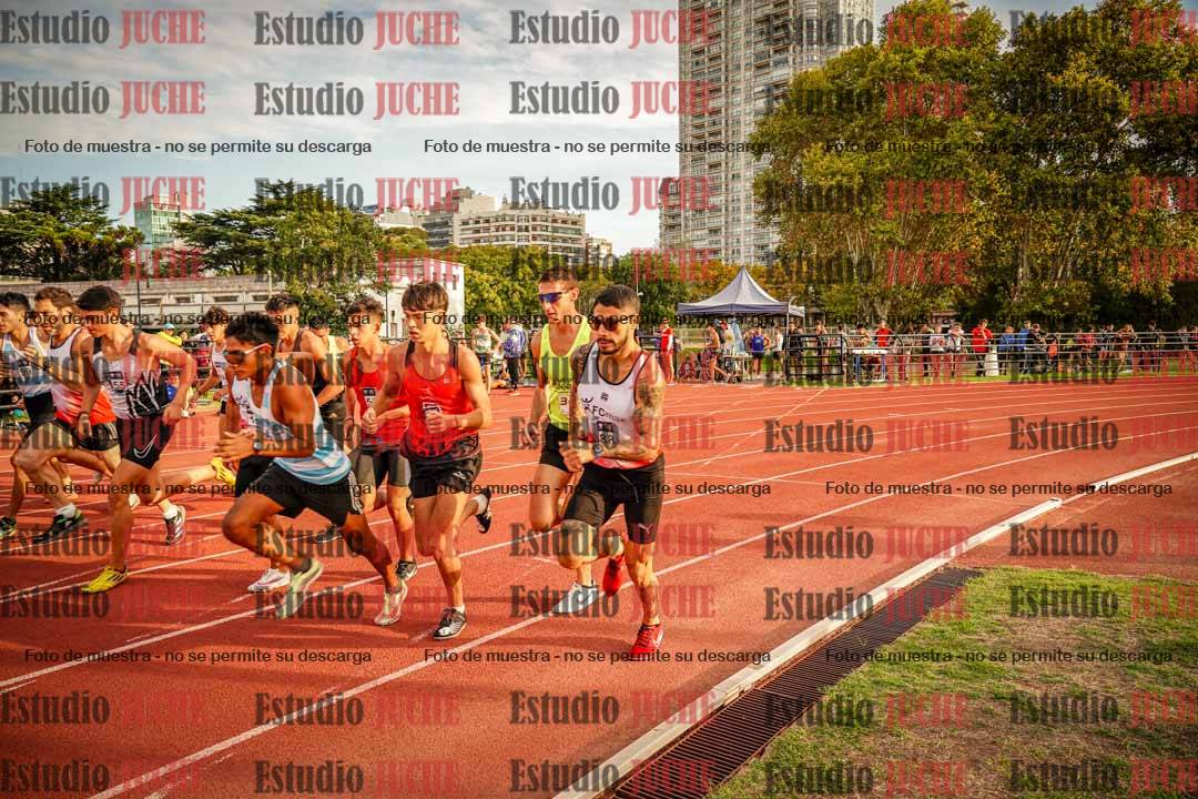 Fotos de los 1500 m llanos de varones