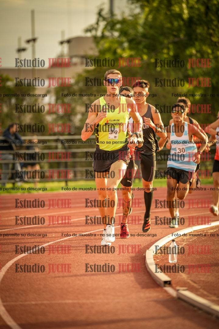 Fotos de los 1500 m llanos de varones