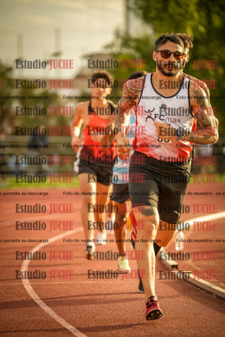 Fotos de los 1500 m llanos de varones