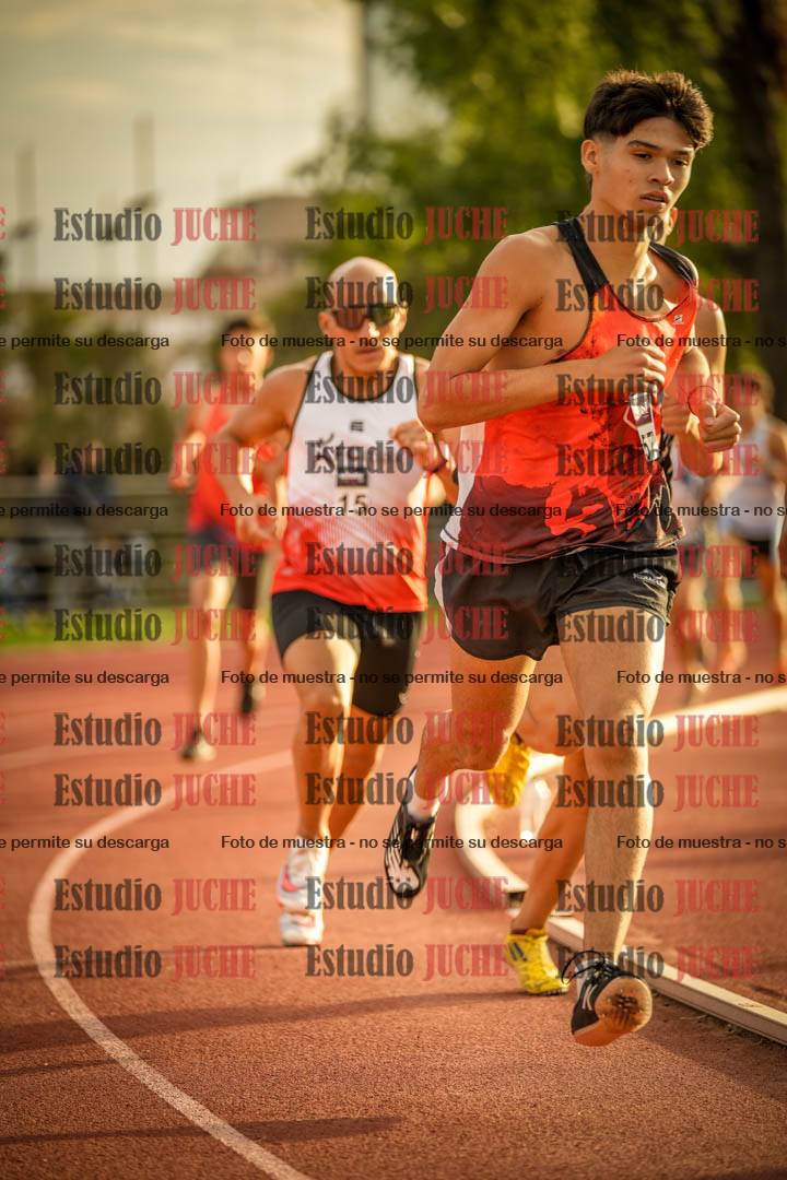 Fotos de los 1500 m llanos de varones