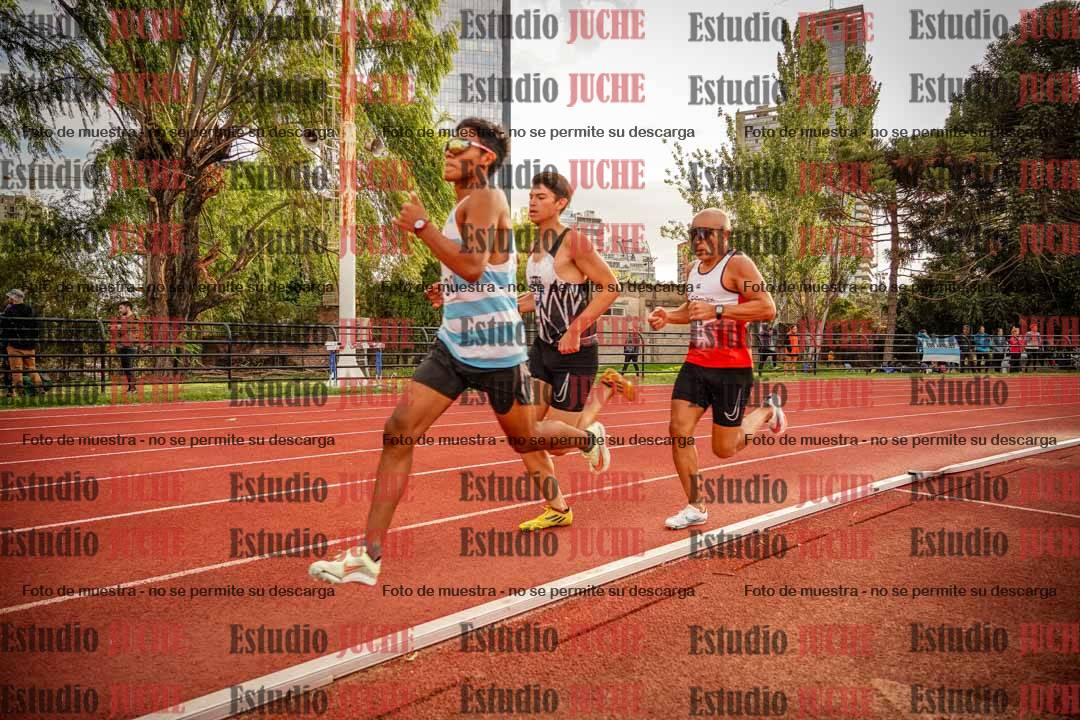 Fotos de los 1500 m llanos de varones