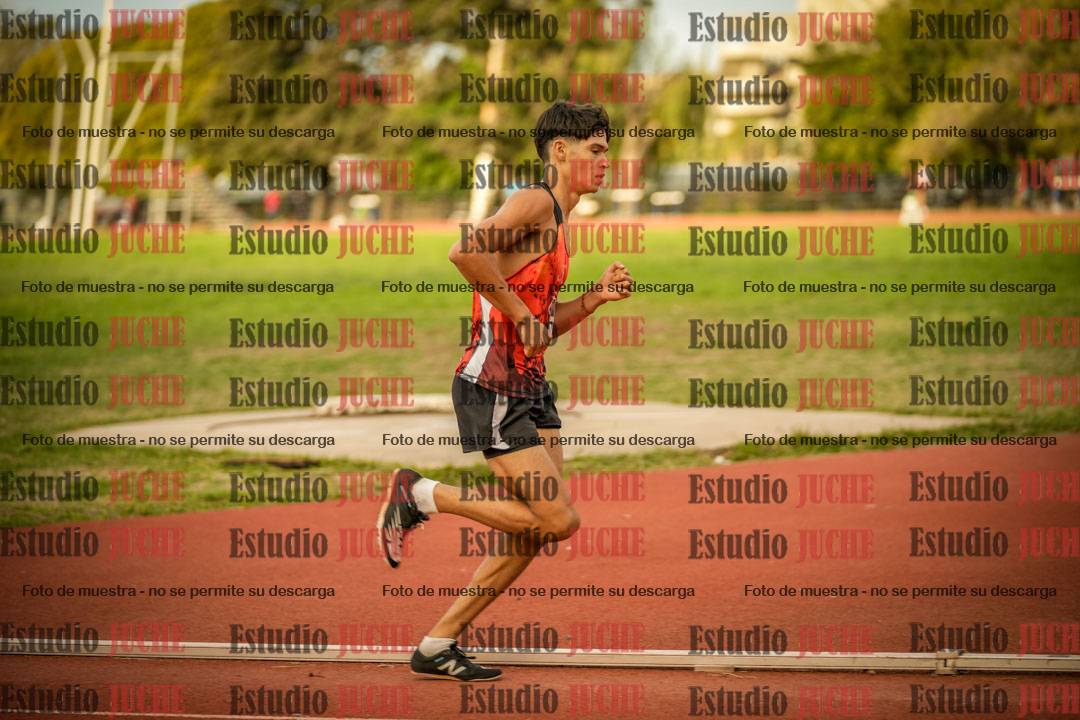 Fotos de los 1500 m llanos de varones