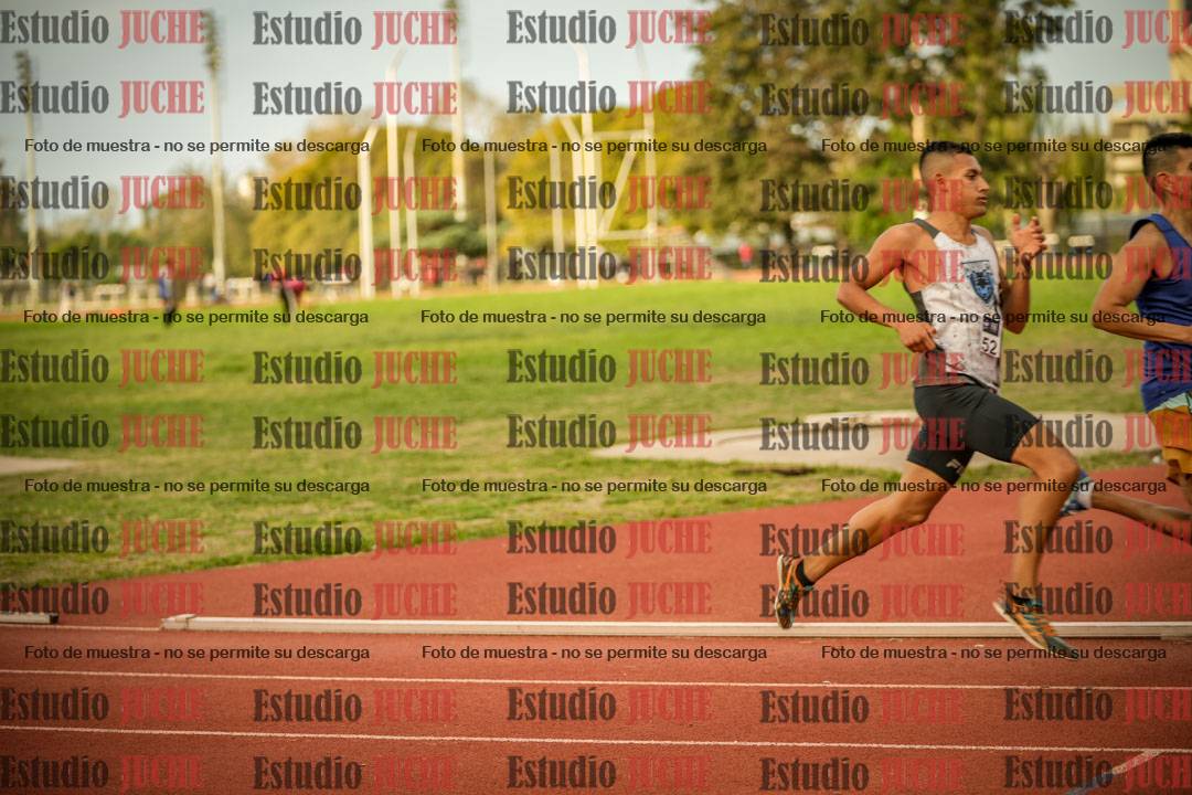 Fotos de los 1500 m llanos de varones