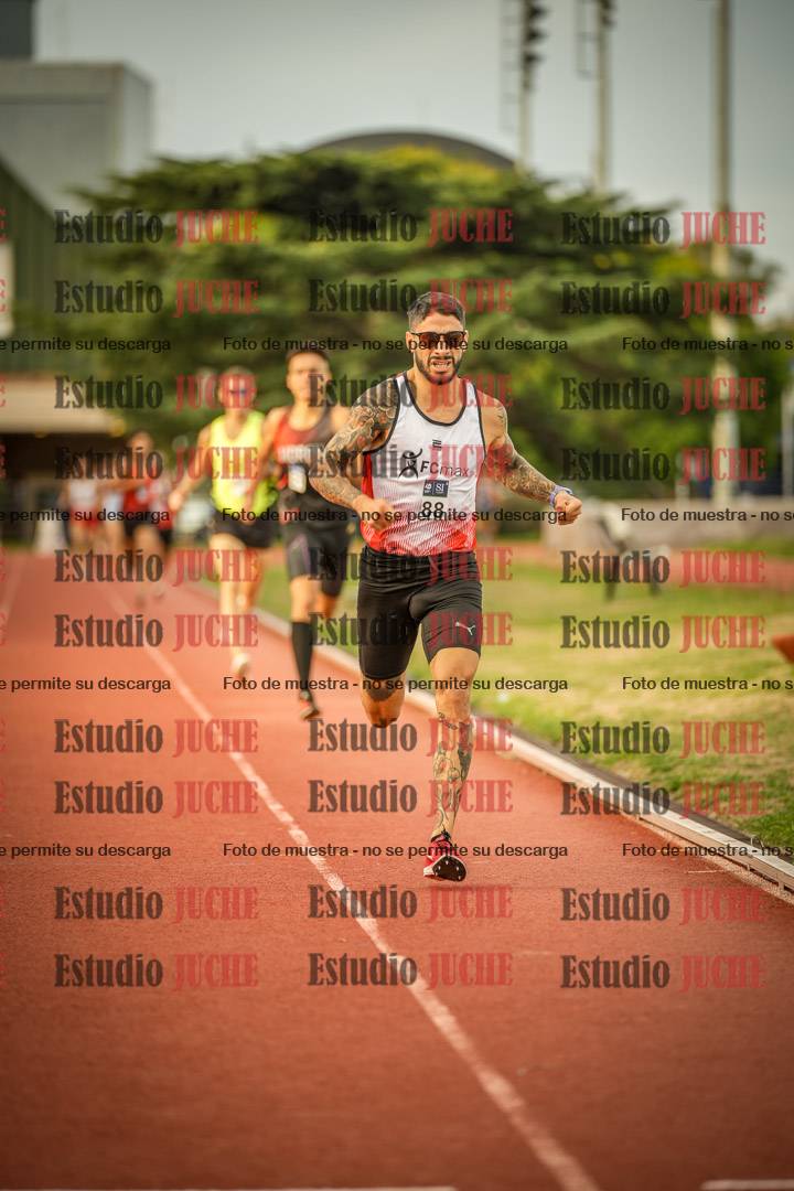 Fotos de los 1500 m llanos de varones
