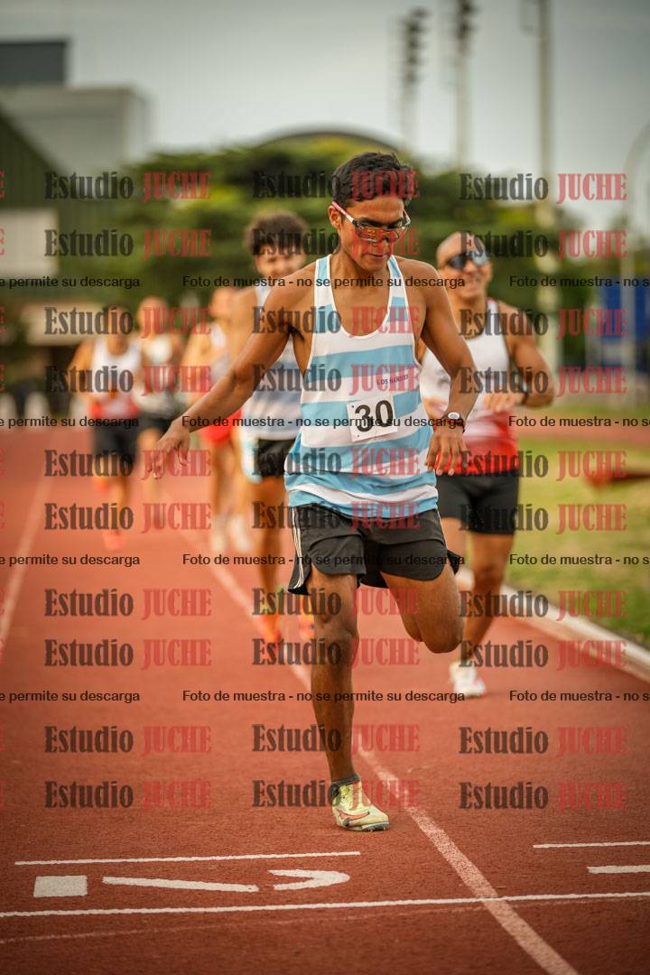 Fotos de los 1500 m llanos de varones