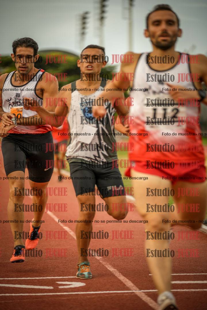Fotos de los 1500 m llanos de varones