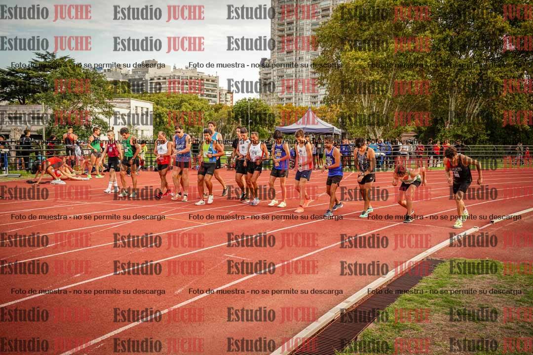 Fotos de los 1500 m llanos de varones