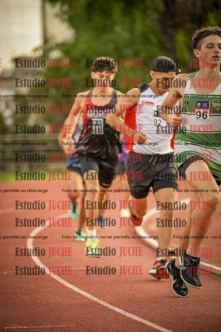 Fotos de los 1500 m llanos de varones