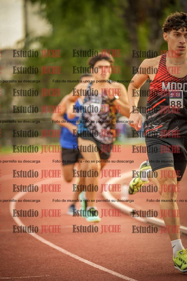 Fotos de los 1500 m llanos de varones